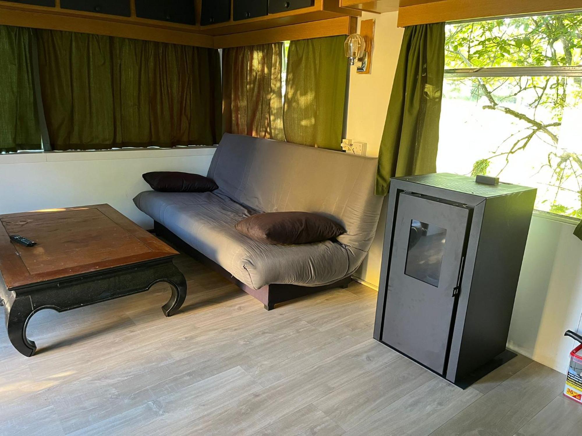 Gite "Home" - Piscine Juvigny Les Vallees Екстериор снимка